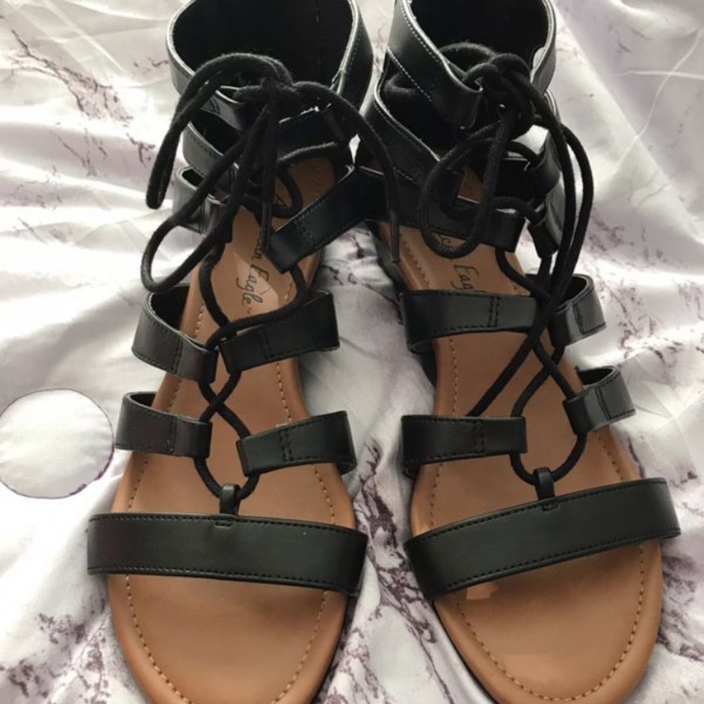 American Eagle Sandal w/heel